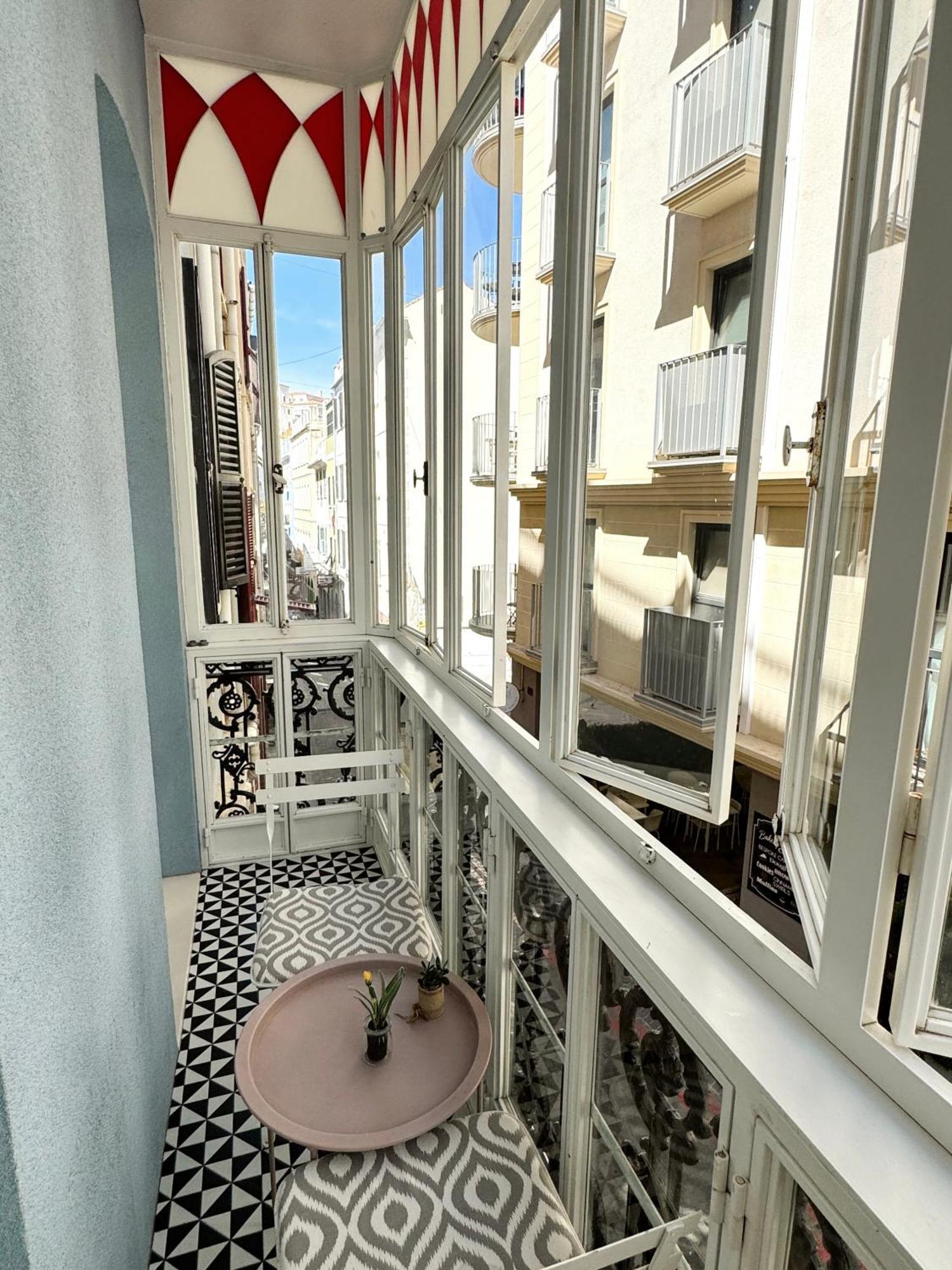 Fabulous City Centre Apartment - Grand Central House 直布罗陀 外观 照片